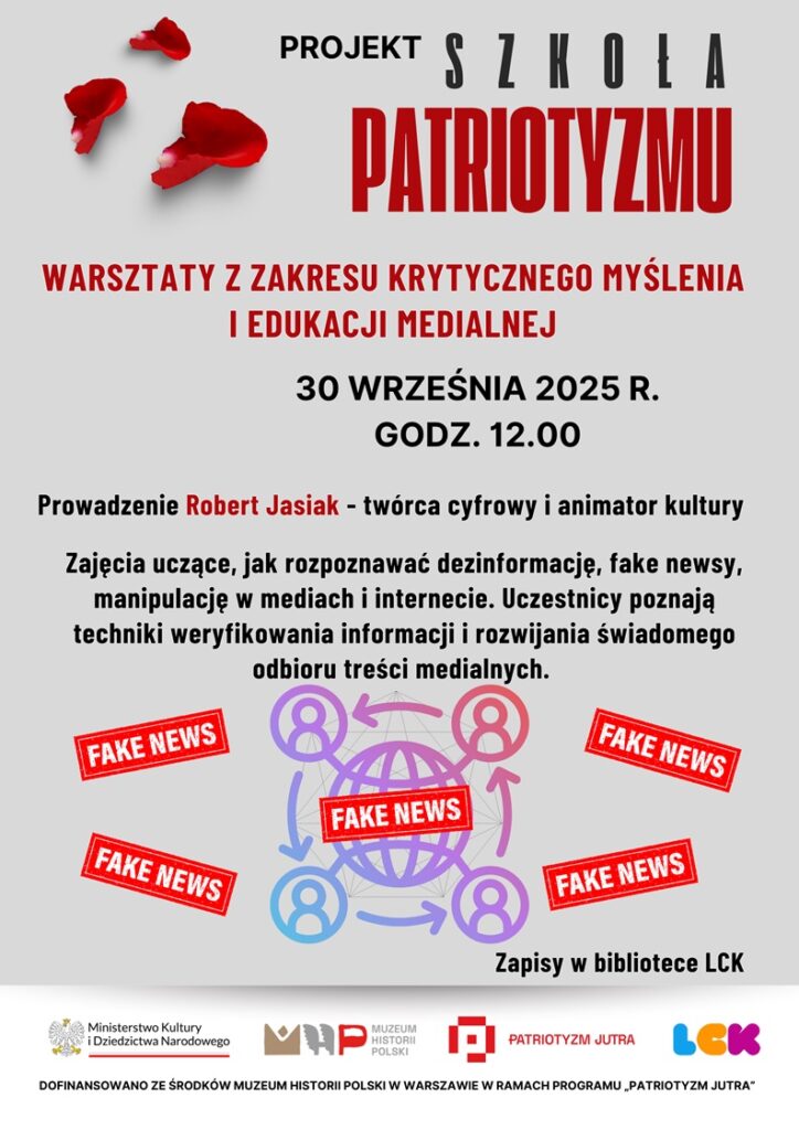 Plakat promujący z podstawowymi informacjami o wydarzeniu (nazwa, data, godzina, krótki opis i informacja o osobie prowadzącej) na szarym tle z grafikami tabliczek "Fake news", logotypami organizatorów i informacją o dofinansowaniu.